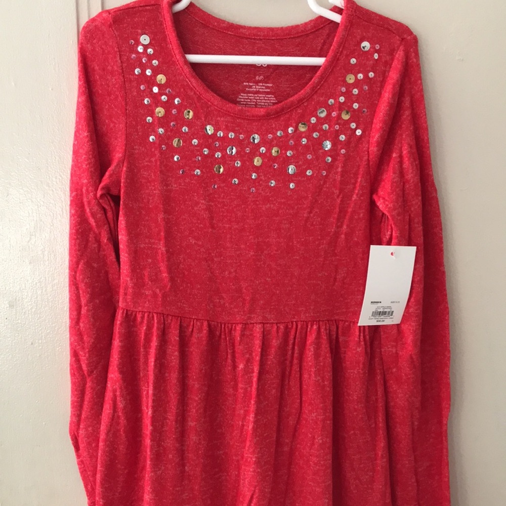 Girl dress in red color perfect for Christmas - Picture 4 of 5